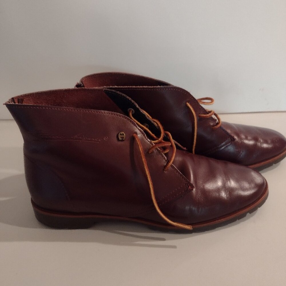 Etienne Aigner Ankle Boots